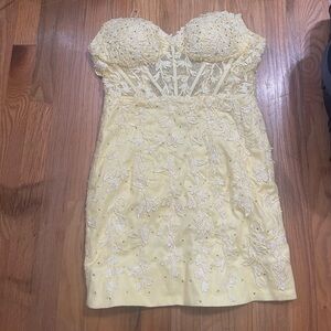 Yellow homecoming dress, size 4